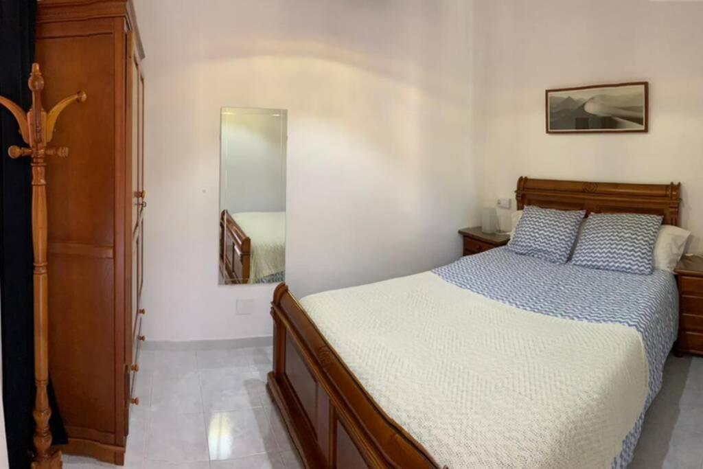Hébergement de vacances Casa Antigua Reformada Junto Al Mar *
